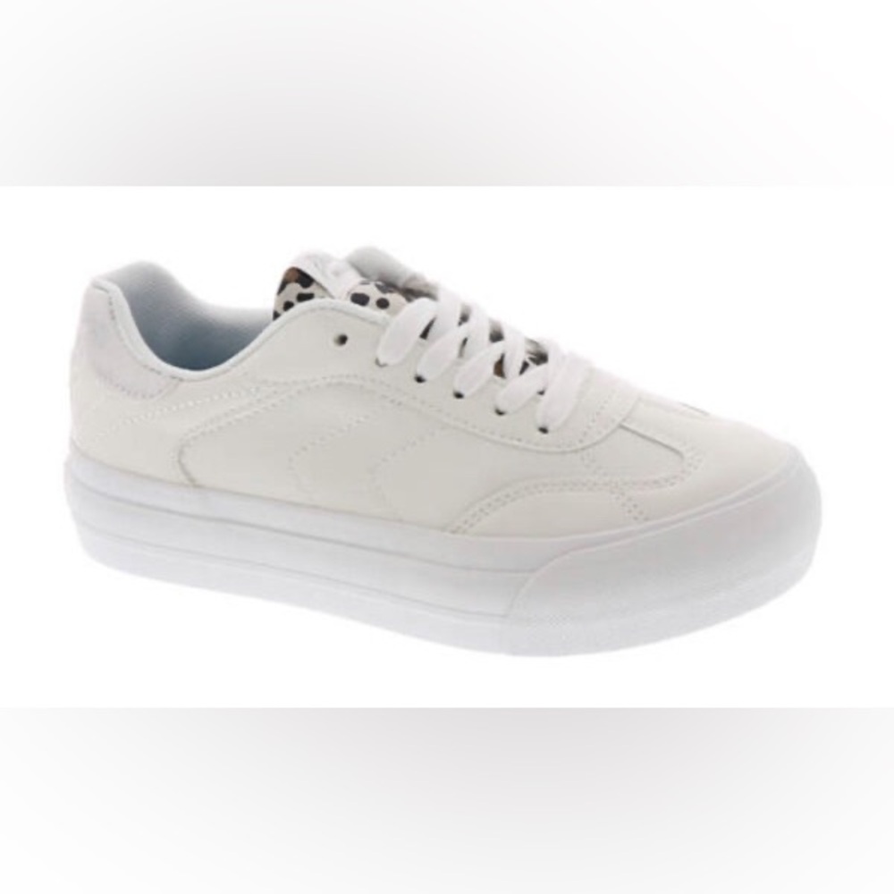 Blowfish Malibu Platform Sneaker size 9